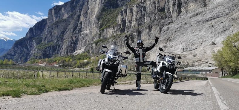 Motorradverleih Südtirol des Musna Patrick & Miriam