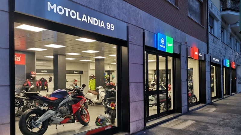 Motolandia99 Piaggio Group Roma Concessionaria Piaggio - Vespa - Aprilia - Moto Guzzi