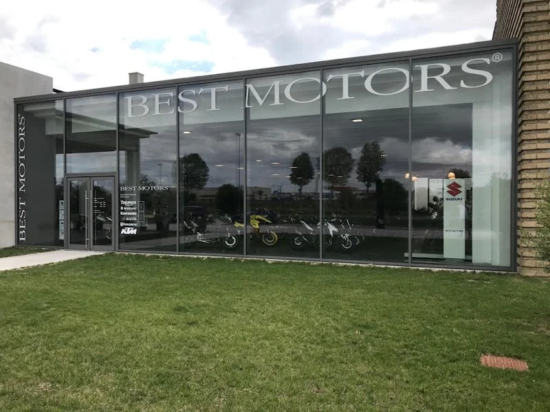 Best Motors - Concessionaria moto Triumph - Ktm - Husqvarna - Suzuki - Mv Agusta