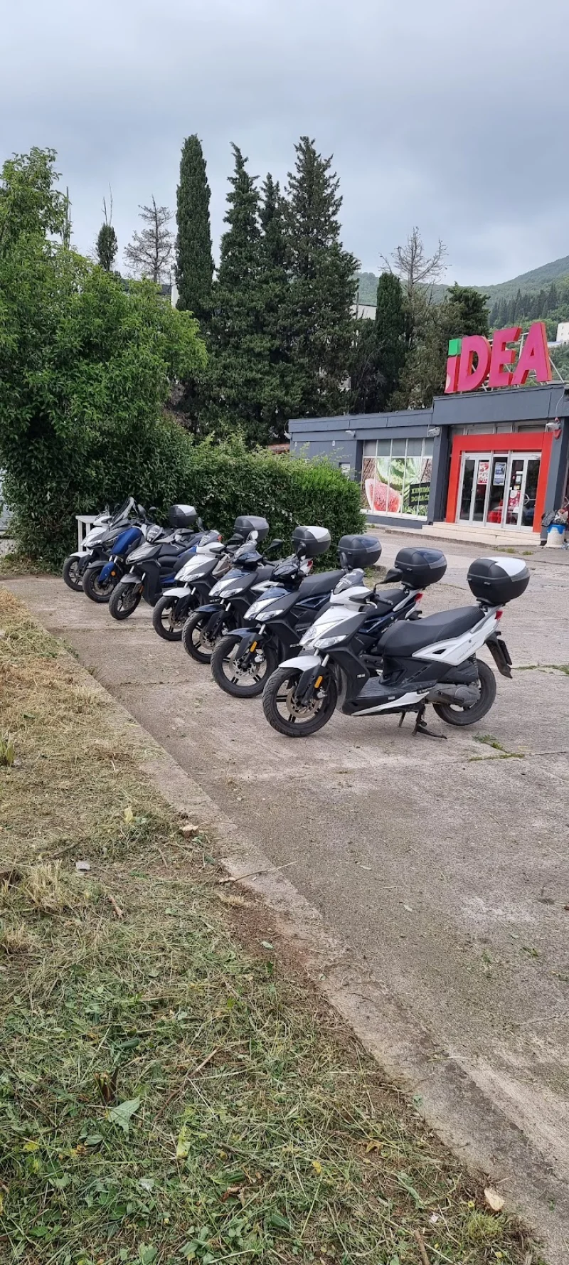 Rent-a-scooter BOKA